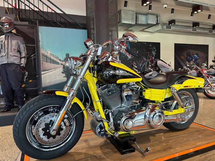 2009 Harley-Davidson CVO Dyna Fat Bob (FXDFSE) CVO Yellow