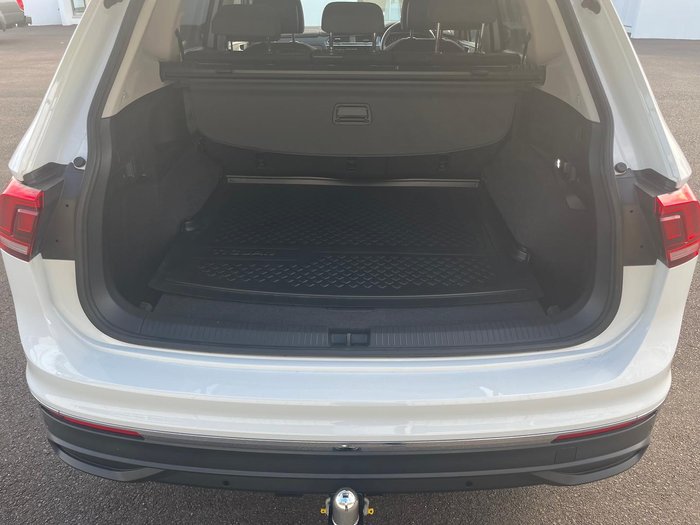 2022 Volkswagen Tiguan 162TSI Adventure Allspace 5N MY22 Four Wheel Drive Pure White