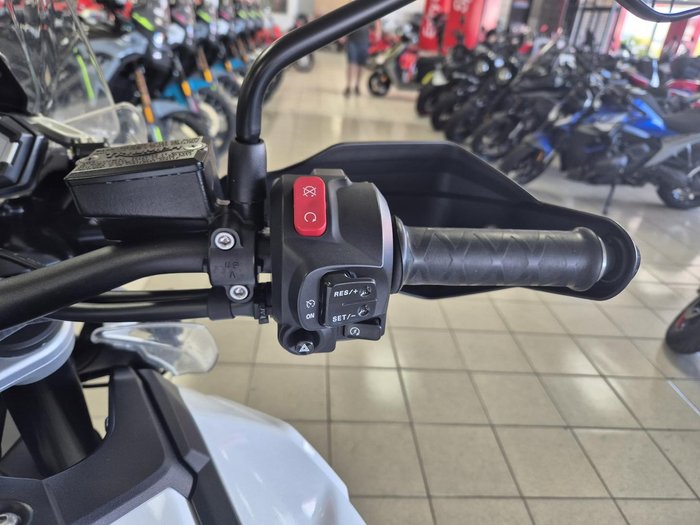 2016 Triumph Tiger Explorer XCx Tiger White