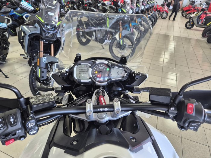 2016 Triumph Tiger Explorer XCx Tiger White