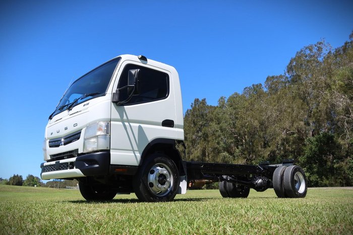 2020 Fuso Canter 815