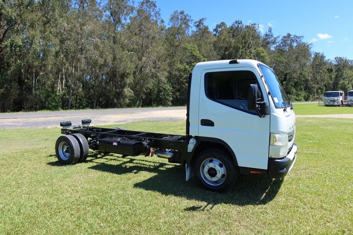 2020 Fuso Canter 815