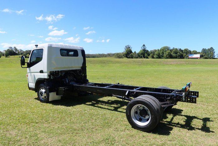 2020 Fuso Canter 815