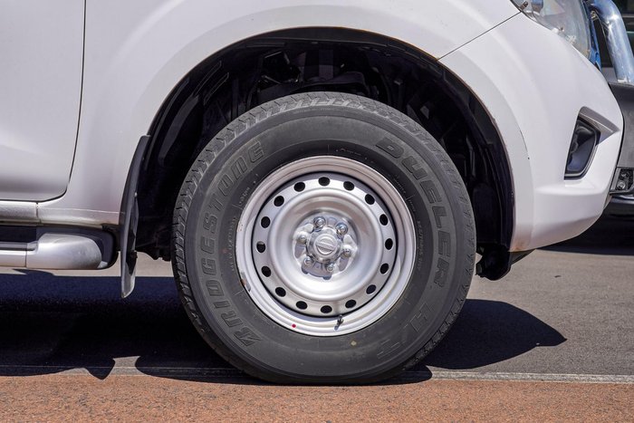 2017 Nissan Navara SL