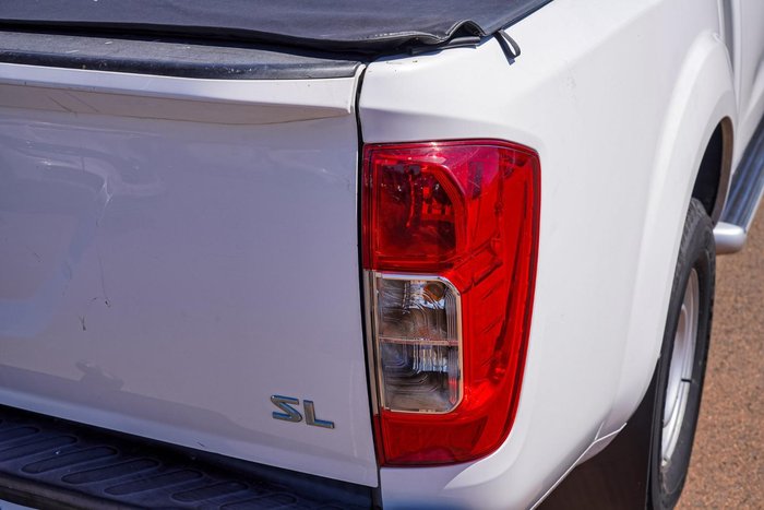 2017 Nissan Navara SL