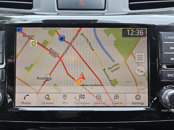 2020 Nissan Navara ST