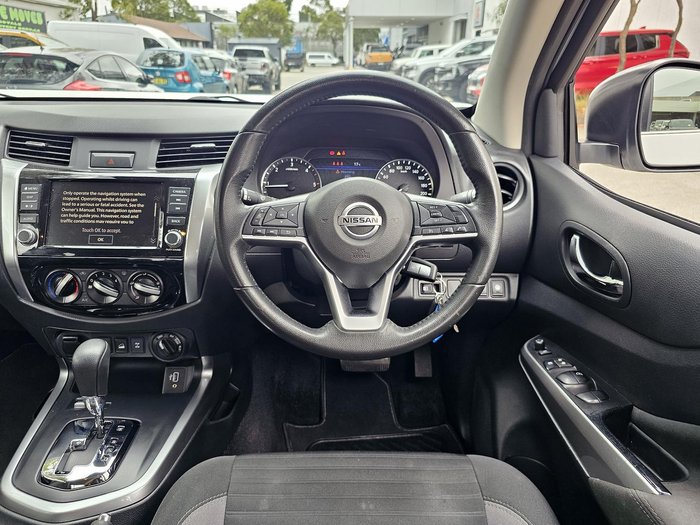 2020 Nissan Navara ST