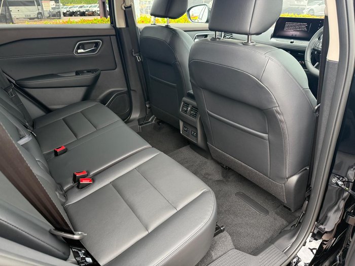 2025 Nissan X-TRAIL Ti