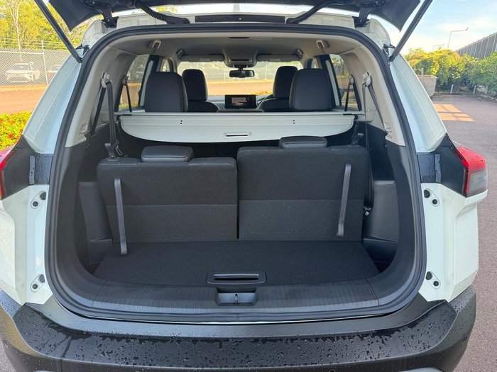 2025 Nissan X-TRAIL ST-L