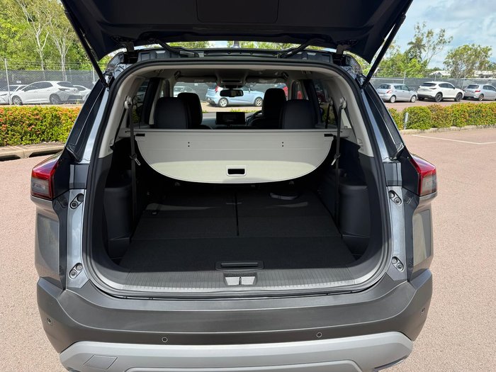 2025 Nissan X-TRAIL ST-L