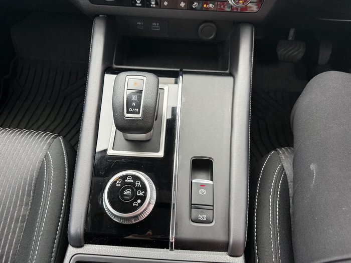 2023 Mitsubishi Outlander ES