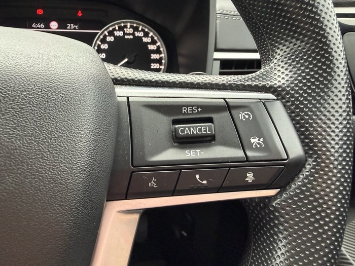 2023 Mitsubishi Outlander ES