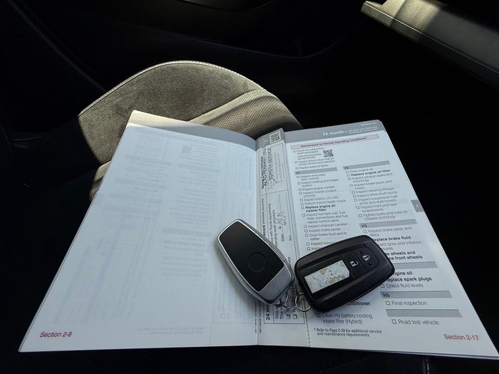 2019 Toyota Corolla ZR Hybrid ZWE211R White