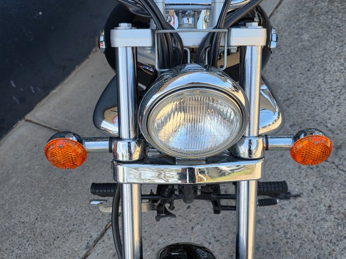 2011 Suzuki VL250 (LC250 INTRUDER) BLACK