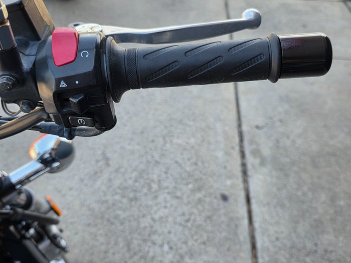 2011 Suzuki VL250 (LC250 INTRUDER) BLACK