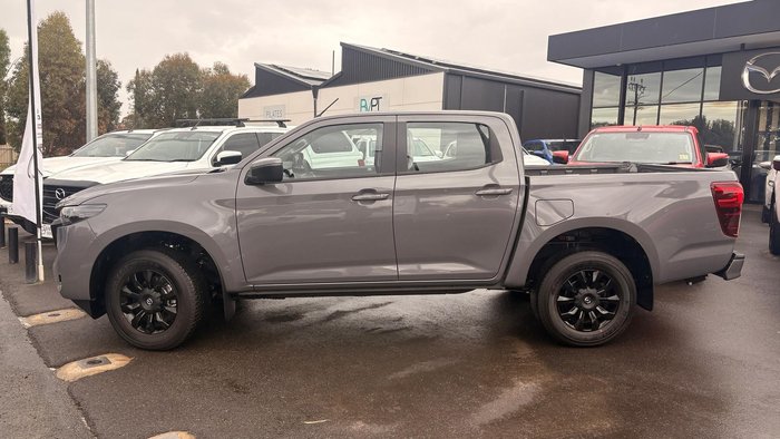 2025 Mazda BT-50 XS