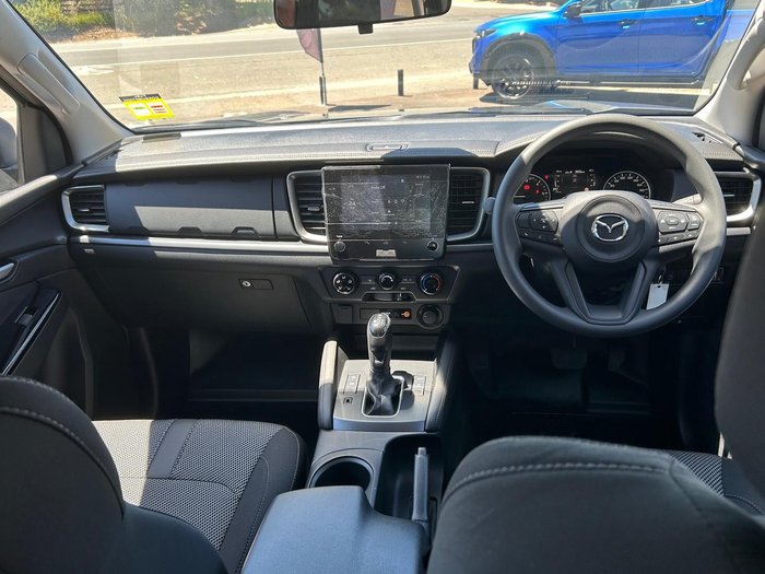 2025 Mazda BT-50 XS