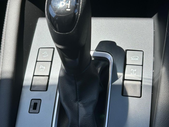 2025 Mazda BT-50 XS
