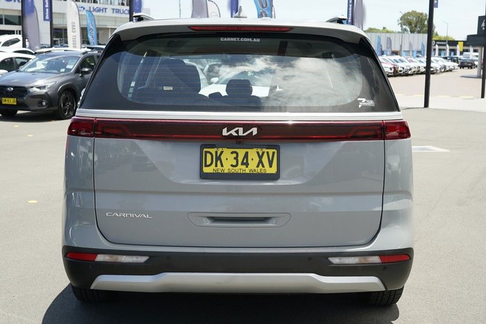 2022 Kia Carnival S
