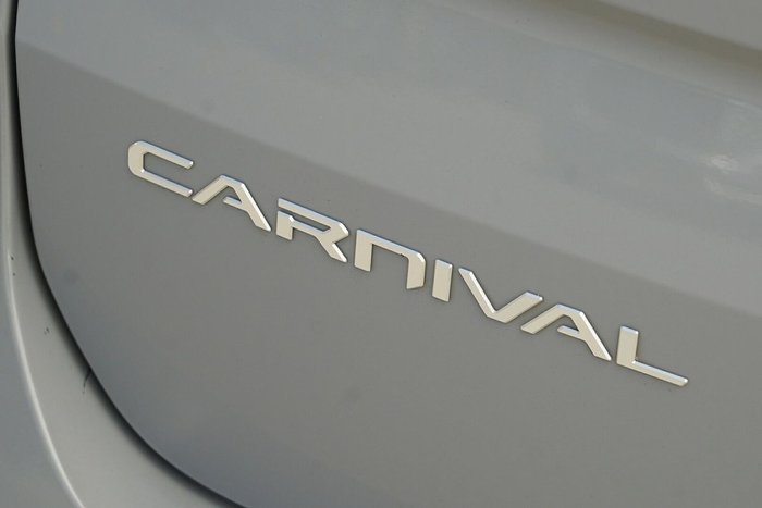2022 Kia Carnival S