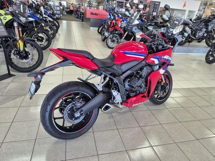 2025 Honda CBR650R E-Clutch CBR 650 Red