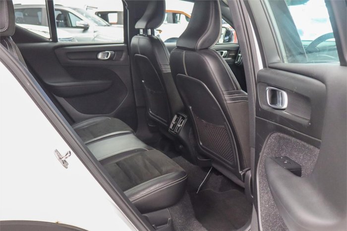 2019 Volvo XC40 T5 R-Design MY20 AWD Crystal White