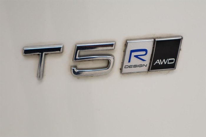 2019 Volvo XC40 T5 R-Design MY20 AWD Crystal White