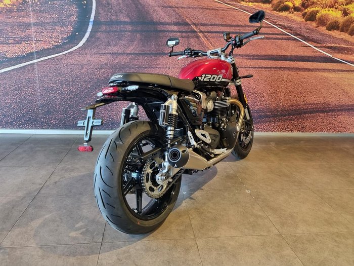 2025 Triumph Speed Twin 1200 Speed Twin Red