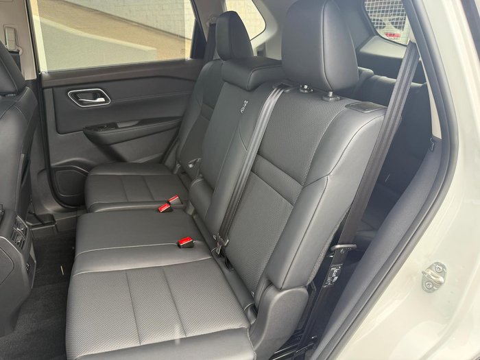 2025 Nissan X-TRAIL N-TREK