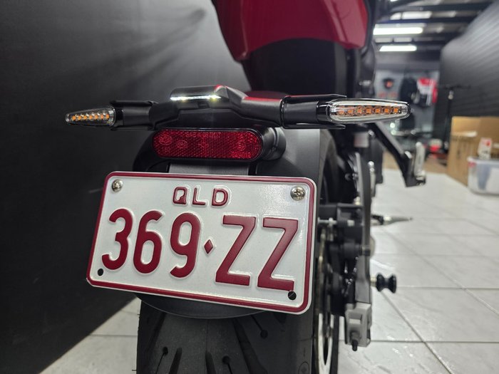 2023 TRIUMPH TRIDENT 660 Red