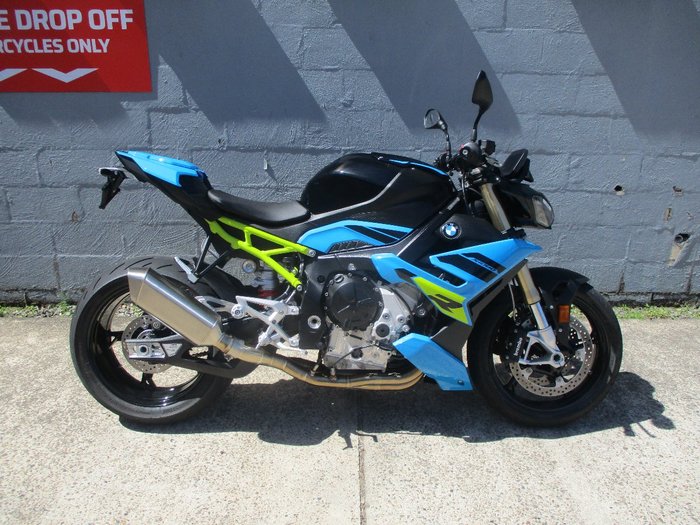 2025 BMW Motorrad S 1000 R BLUE