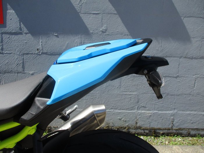 2025 BMW Motorrad S 1000 R BLUE