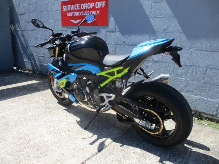 2025 BMW Motorrad S 1000 R BLUE