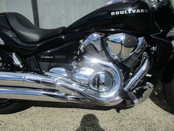 2016 Suzuki VZR 1800 BOULEVARD (M109R) BLACK
