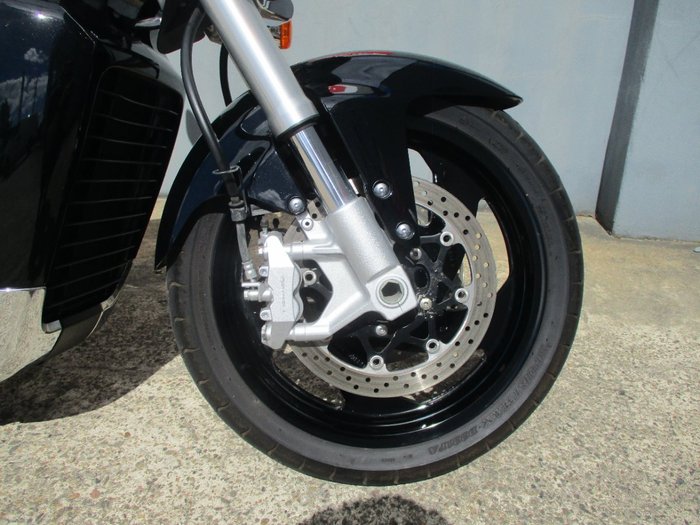 2016 Suzuki VZR 1800 BOULEVARD (M109R) BLACK