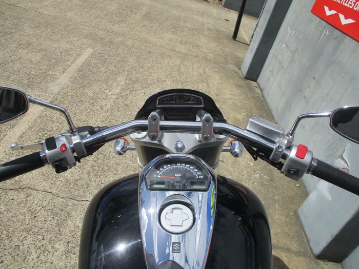 2016 Suzuki VZR 1800 BOULEVARD (M109R) BLACK