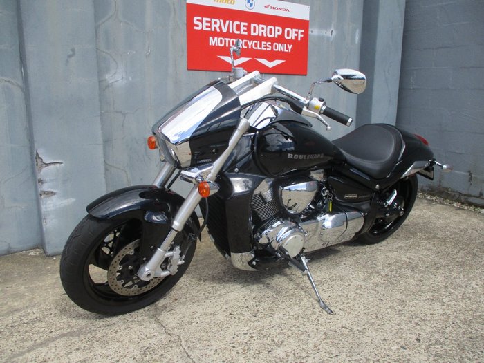 2016 Suzuki VZR 1800 BOULEVARD (M109R) BLACK