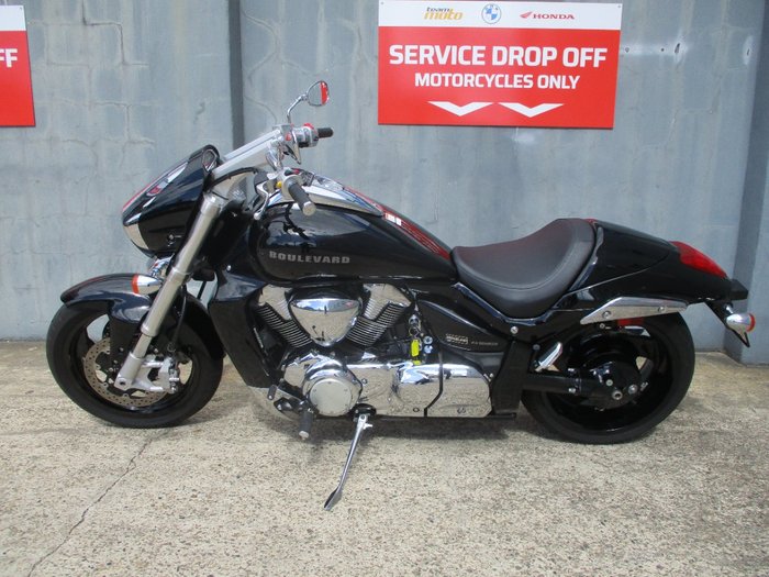 2016 Suzuki VZR 1800 BOULEVARD (M109R) BLACK