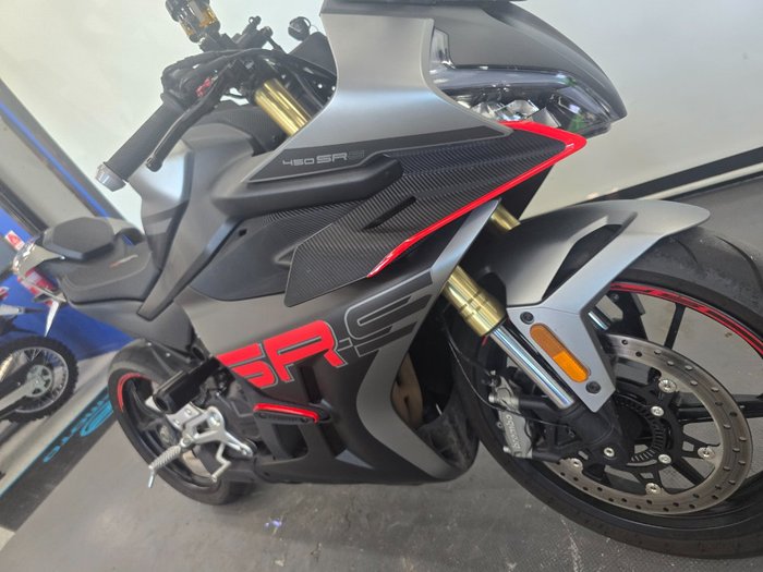 2025 CFMOTO 2025 Cf Moto 450CC 450 SR S Road Black