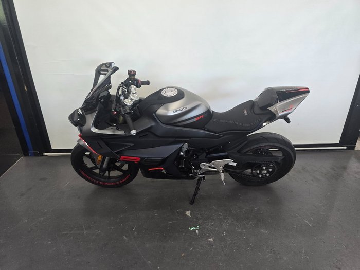 2025 CFMOTO 2025 Cf Moto 450CC 450 SR S Road Black