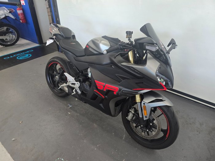 2025 CFMOTO 2025 Cf Moto 450CC 450 SR S Road Black