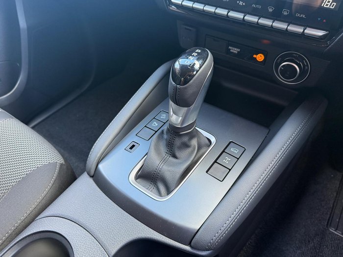 2025 Mazda BT-50 GT
