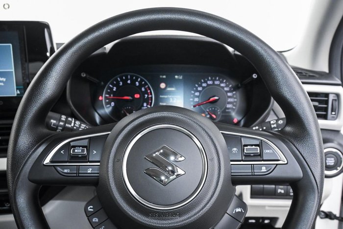 2025 Suzuki Swift Hybrid