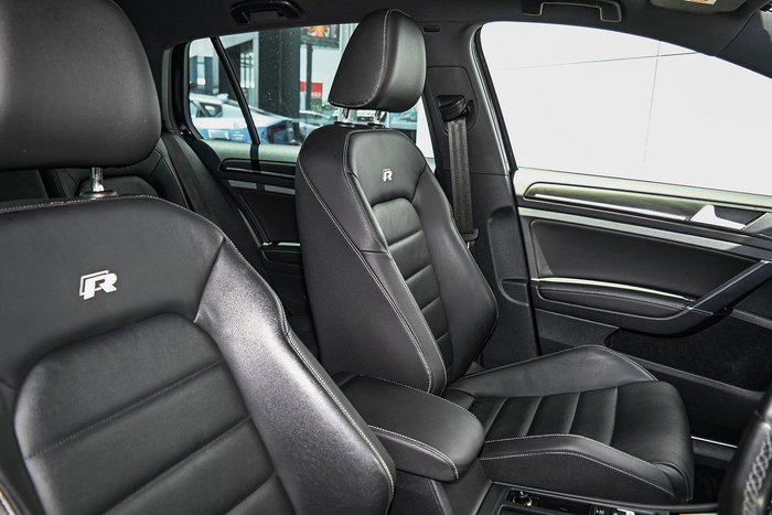 2017 Volkswagen Golf R