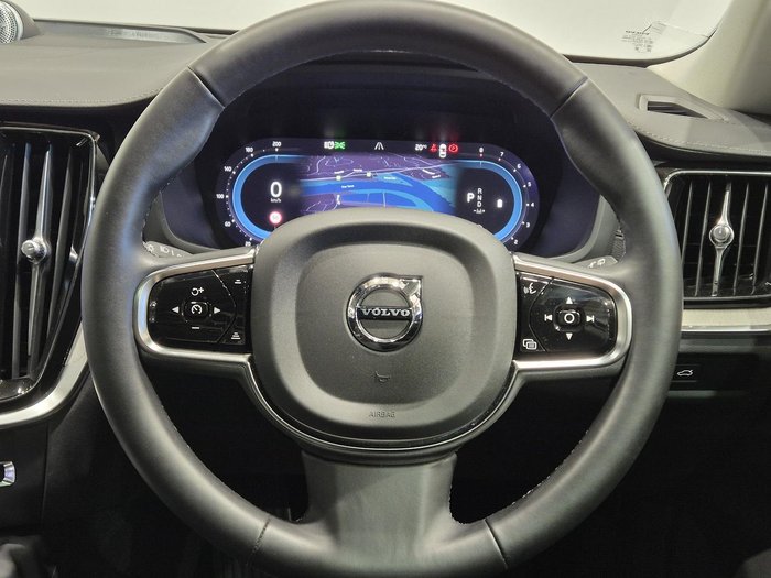 2024 Volvo V60 Cross Country Ultra B5 Bright