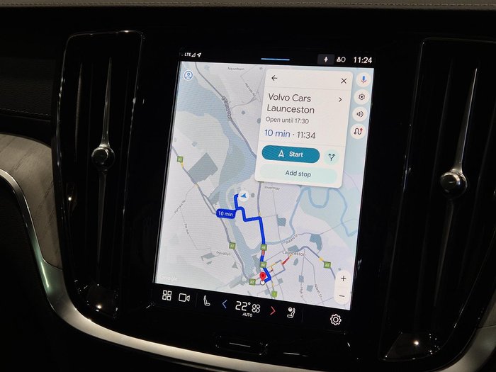 2024 Volvo V60 Cross Country Ultra B5 Bright