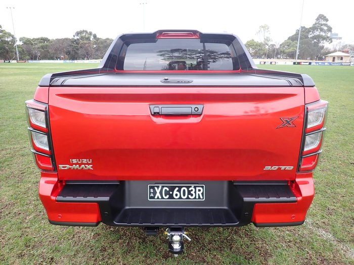 2025 Isuzu D-MAX X-TERRAIN