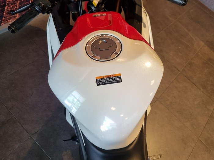 2025 Yamaha YZF-R3 70th Anniversary R3 White