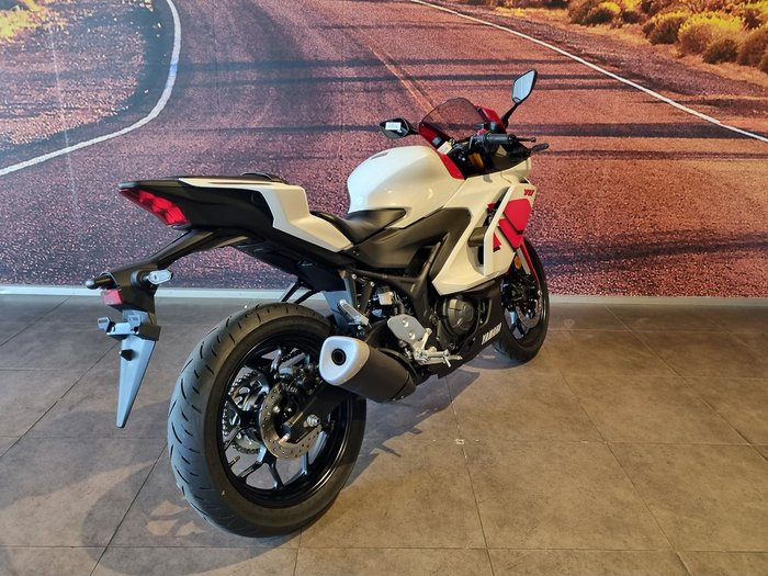 2025 Yamaha YZF-R3 70th Anniversary R3 White