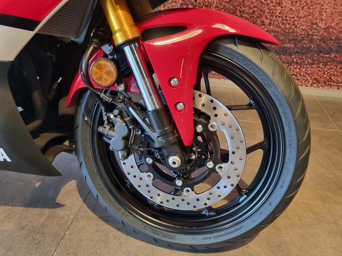 2025 Yamaha YZF-R3 70th Anniversary R3 White